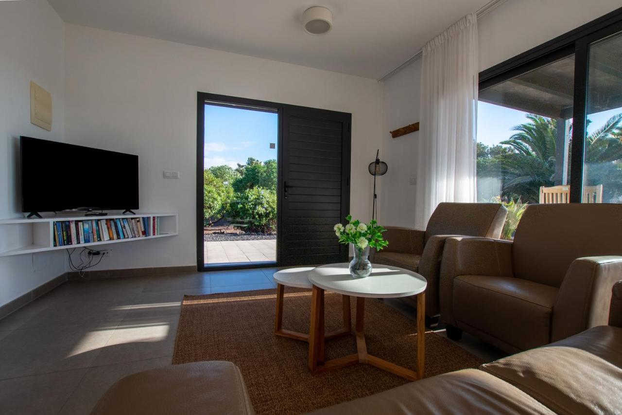Heated & Shared Pool Villa Matriana 36B, North Shore Villas ลาโอลีวา ภายนอก รูปภาพ